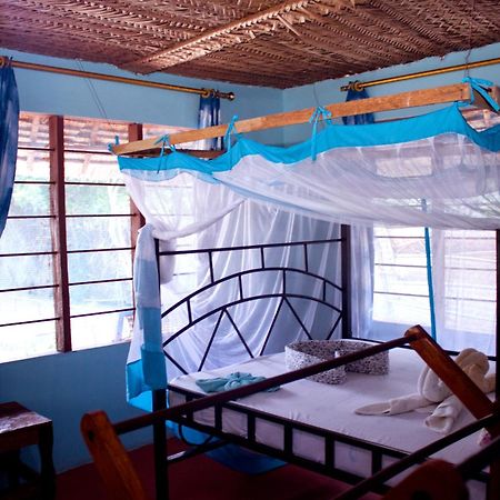 Afro Whale Shark Safari Bed & Breakfast Kilindoni Eksteriør bilde